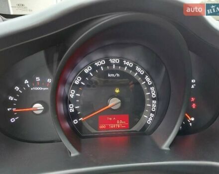 Белый Киа Sportage, объемом двигателя 1.69 л и пробегом 170 тыс. км за 11999 $, фото 24 на Automoto.ua