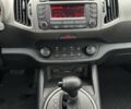 Білий Кіа Sportage, об'ємом двигуна 2 л та пробігом 158 тис. км за 12300 $, фото 21 на Automoto.ua