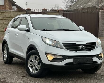 Білий Кіа Sportage, об'ємом двигуна 2 л та пробігом 121 тис. км за 12300 $, фото 2 на Automoto.ua