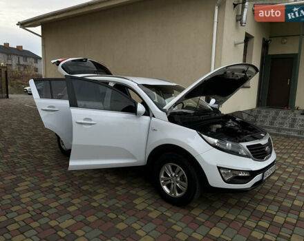 Кіа Sportage 2013 у Запоріжжя на Automoto.ua Білий Кіа Sportage, об'ємом двигуна 1.7 л та пробігом 163 тис. км за 12850 $, фото 36 на Automoto.ua