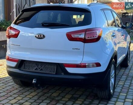 Білий Кіа Sportage, об'ємом двигуна 2 л та пробігом 223 тис. км за 14950 $, фото 15 на Automoto.ua