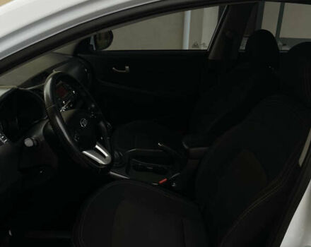 Кіа Sportage 2013 у Запоріжжя на Automoto.ua Білий Кіа Sportage, об'ємом двигуна 1.7 л та пробігом 163 тис. км за 12850 $, фото 63 на Automoto.ua