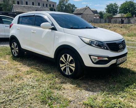 Белый Киа Sportage, объемом двигателя 2 л и пробегом 205 тыс. км за 16000 $, фото 7 на Automoto.ua