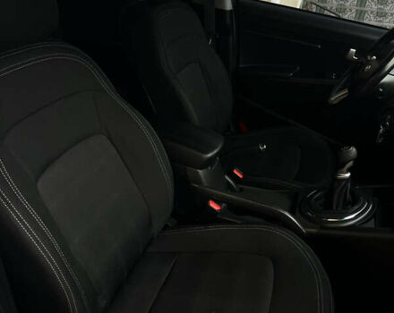 Кіа Sportage 2013 у Запоріжжя на Automoto.ua Білий Кіа Sportage, об'ємом двигуна 1.7 л та пробігом 163 тис. км за 12850 $, фото 87 на Automoto.ua