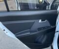 Білий Кіа Sportage, об'ємом двигуна 2 л та пробігом 156 тис. км за 13700 $, фото 14 на Automoto.ua