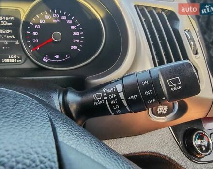 Белый Киа Sportage, объемом двигателя 0 л и пробегом 195 тыс. км за 15300 $, фото 18 на Automoto.ua