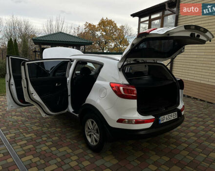 Кіа Sportage 2013 у Запоріжжя на Automoto.ua Білий Кіа Sportage, об'ємом двигуна 1.7 л та пробігом 163 тис. км за 12850 $, фото 37 на Automoto.ua