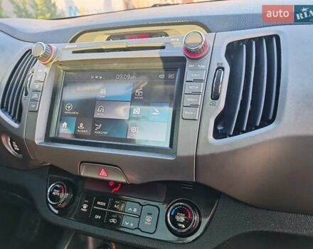 Белый Киа Sportage, объемом двигателя 0 л и пробегом 195 тыс. км за 15300 $, фото 34 на Automoto.ua