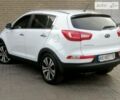 Білий Кіа Sportage, об'ємом двигуна 2 л та пробігом 102 тис. км за 13800 $, фото 7 на Automoto.ua