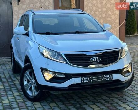 Білий Кіа Sportage, об'ємом двигуна 2 л та пробігом 223 тис. км за 14950 $, фото 46 на Automoto.ua