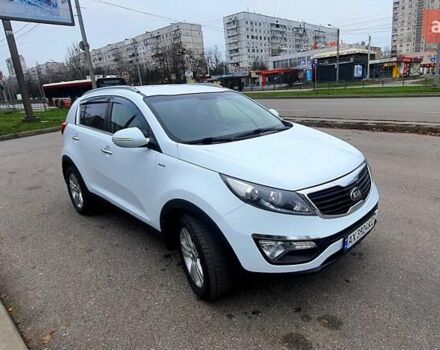 Білий Кіа Sportage, об'ємом двигуна 2 л та пробігом 102 тис. км за 14700 $, фото 16 на Automoto.ua
