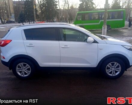 Белый Киа Sportage, объемом двигателя 2 л и пробегом 137 тыс. км за 13500 $, фото 9 на Automoto.ua