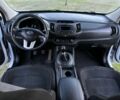 Білий Кіа Sportage, об'ємом двигуна 1.7 л та пробігом 223 тис. км за 12500 $, фото 12 на Automoto.ua