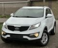 Білий Кіа Sportage, об'ємом двигуна 2 л та пробігом 121 тис. км за 12300 $, фото 1 на Automoto.ua