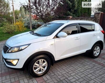 Белый Киа Sportage, объемом двигателя 1.69 л и пробегом 178 тыс. км за 12700 $, фото 11 на Automoto.ua