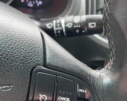 Білий Кіа Sportage, об'ємом двигуна 2 л та пробігом 234 тис. км за 13950 $, фото 18 на Automoto.ua