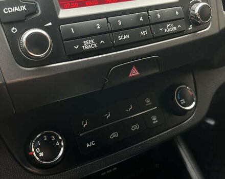 Кіа Sportage 2013 у Запоріжжя на Automoto.ua Білий Кіа Sportage, об'ємом двигуна 1.7 л та пробігом 163 тис. км за 12850 $, фото 71 на Automoto.ua