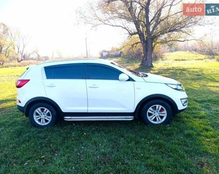 Белый Киа Sportage, объемом двигателя 1.69 л и пробегом 202 тыс. км за 13900 $, фото 4 на Automoto.ua