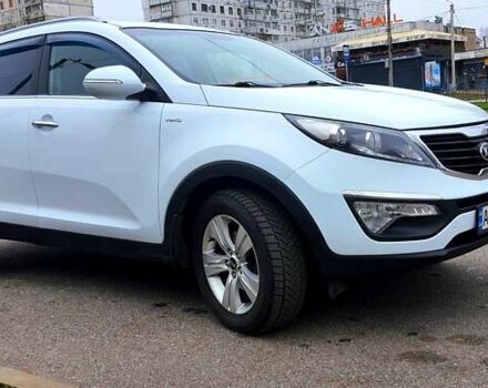 Білий Кіа Sportage, об'ємом двигуна 2 л та пробігом 102 тис. км за 14700 $, фото 12 на Automoto.ua