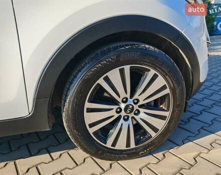 Белый Киа Sportage, объемом двигателя 0 л и пробегом 195 тыс. км за 15300 $, фото 62 на Automoto.ua