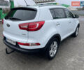 Білий Кіа Sportage, об'ємом двигуна 2 л та пробігом 234 тис. км за 13950 $, фото 4 на Automoto.ua