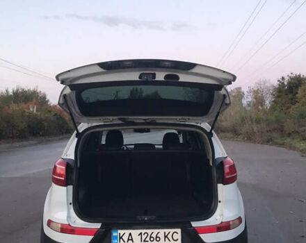 Киа Sportage 2013 в Киеве на Automoto.ua Белый Киа Sportage, объемом двигателя 2 л и пробегом 201 тыс. км за 13200 $, фото 10 на Automoto.ua