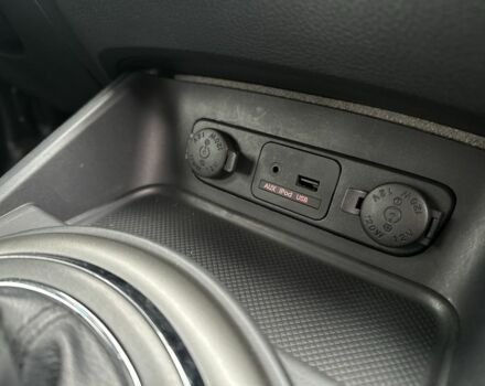 Білий Кіа Sportage, об'ємом двигуна 2 л та пробігом 121 тис. км за 12300 $, фото 19 на Automoto.ua