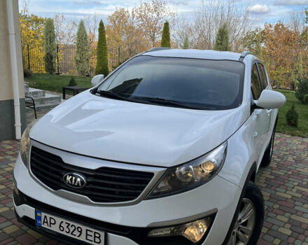 Кіа Sportage 2013 у Запоріжжя на Automoto.ua Білий Кіа Sportage, об'ємом двигуна 1.7 л та пробігом 163 тис. км за 12850 $, фото 3 на Automoto.ua