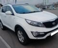 Белый Киа Sportage, объемом двигателя 2 л и пробегом 172 тыс. км за 12500 $, фото 2 на Automoto.ua