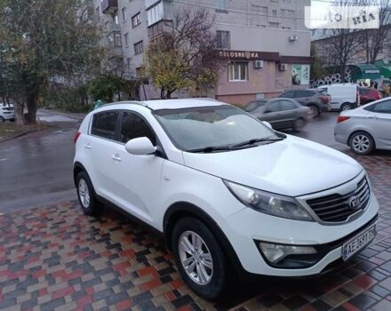 Білий Кіа Sportage, об'ємом двигуна 1.69 л та пробігом 178 тис. км за 12000 $, фото 11 на Automoto.ua