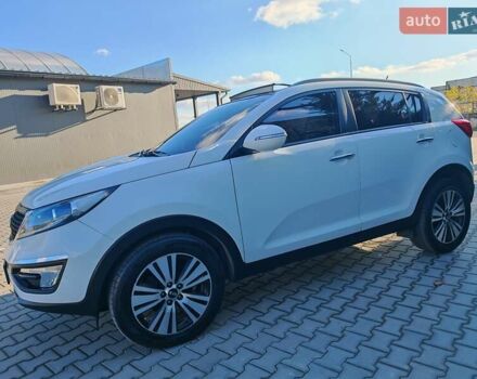Белый Киа Sportage, объемом двигателя 0 л и пробегом 195 тыс. км за 15300 $, фото 9 на Automoto.ua