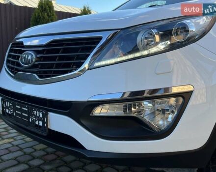Білий Кіа Sportage, об'ємом двигуна 2 л та пробігом 223 тис. км за 14950 $, фото 29 на Automoto.ua