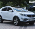 Білий Кіа Sportage, об'ємом двигуна 2 л та пробігом 200 тис. км за 14999 $, фото 4 на Automoto.ua