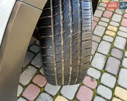 Білий Кіа Sportage, об'ємом двигуна 2 л та пробігом 223 тис. км за 14950 $, фото 117 на Automoto.ua