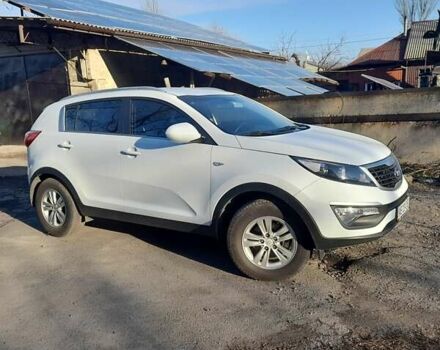 Белый Киа Sportage, объемом двигателя 0 л и пробегом 27 тыс. км за 16500 $, фото 6 на Automoto.ua