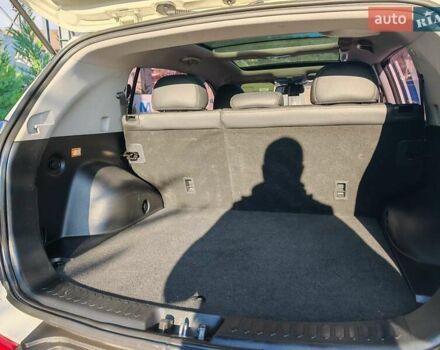 Белый Киа Sportage, объемом двигателя 0 л и пробегом 195 тыс. км за 15300 $, фото 50 на Automoto.ua