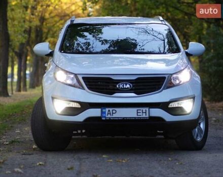 Білий Кіа Sportage, об'ємом двигуна 2 л та пробігом 198 тис. км за 12900 $, фото 1 на Automoto.ua