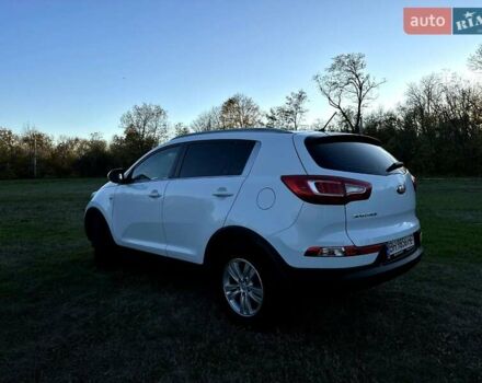 Белый Киа Sportage, объемом двигателя 1.69 л и пробегом 222 тыс. км за 12000 $, фото 10 на Automoto.ua