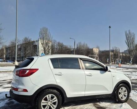 Белый Киа Sportage, объемом двигателя 1.69 л и пробегом 254 тыс. км за 11600 $, фото 6 на Automoto.ua