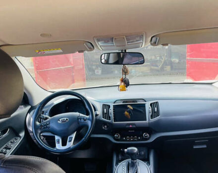Белый Киа Sportage, объемом двигателя 2 л и пробегом 205 тыс. км за 16000 $, фото 18 на Automoto.ua
