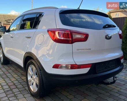 Білий Кіа Sportage, об'ємом двигуна 2 л та пробігом 223 тис. км за 14950 $, фото 10 на Automoto.ua
