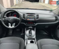 Білий Кіа Sportage, об'ємом двигуна 2 л та пробігом 234 тис. км за 13950 $, фото 8 на Automoto.ua