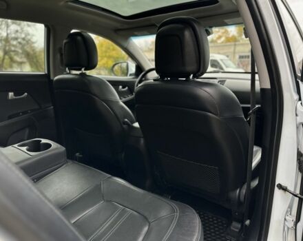 Белый Киа Sportage, объемом двигателя 1.7 л и пробегом 195 тыс. км за 12999 $, фото 22 на Automoto.ua