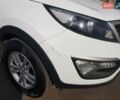 Белый Киа Sportage, объемом двигателя 2 л и пробегом 180 тыс. км за 12000 $, фото 1 на Automoto.ua