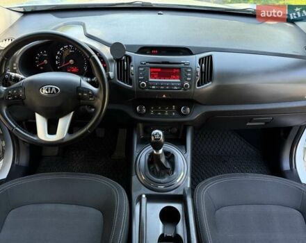 Белый Киа Sportage, объемом двигателя 1.69 л и пробегом 91 тыс. км за 14500 $, фото 21 на Automoto.ua