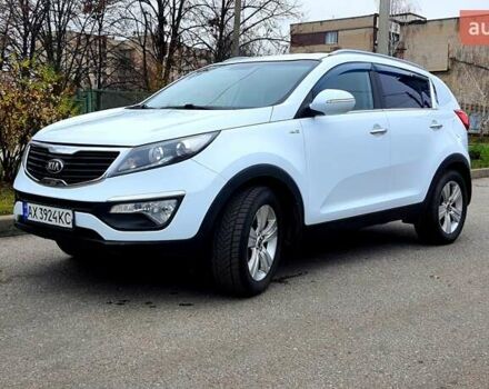 Білий Кіа Sportage, об'ємом двигуна 2 л та пробігом 102 тис. км за 14700 $, фото 4 на Automoto.ua