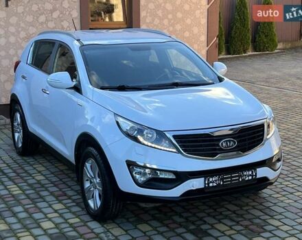 Білий Кіа Sportage, об'ємом двигуна 2 л та пробігом 223 тис. км за 14950 $, фото 13 на Automoto.ua