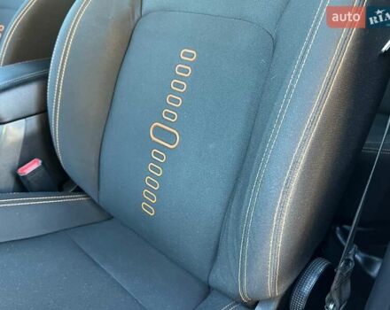 Білий Кіа Sportage, об'ємом двигуна 2 л та пробігом 223 тис. км за 14950 $, фото 74 на Automoto.ua