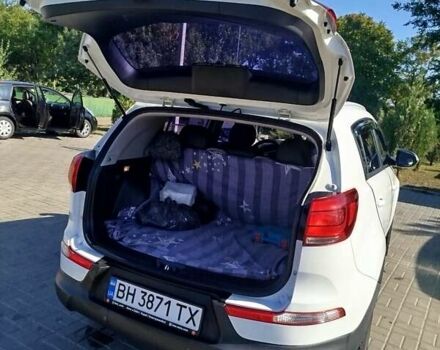 Белый Киа Sportage, объемом двигателя 2 л и пробегом 198 тыс. км за 14200 $, фото 8 на Automoto.ua