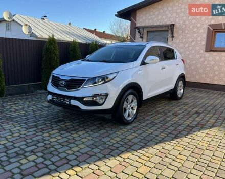 Білий Кіа Sportage, об'ємом двигуна 2 л та пробігом 223 тис. км за 14950 $, фото 66 на Automoto.ua